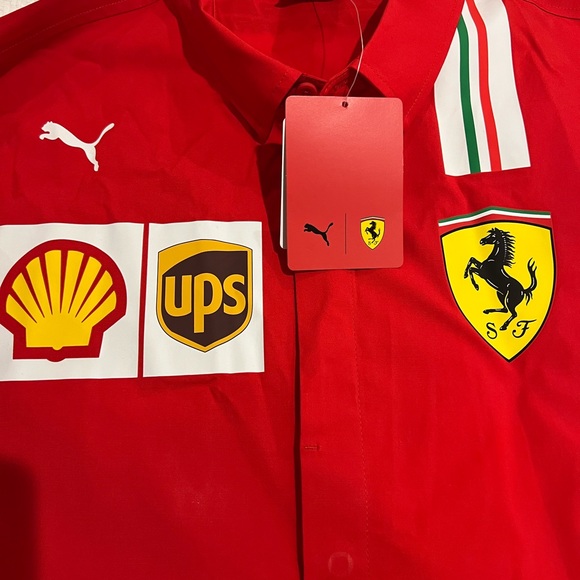 Men’s Brand New Scuderia Ferrari 2021 Team Shirt! - Picture 2 of 5